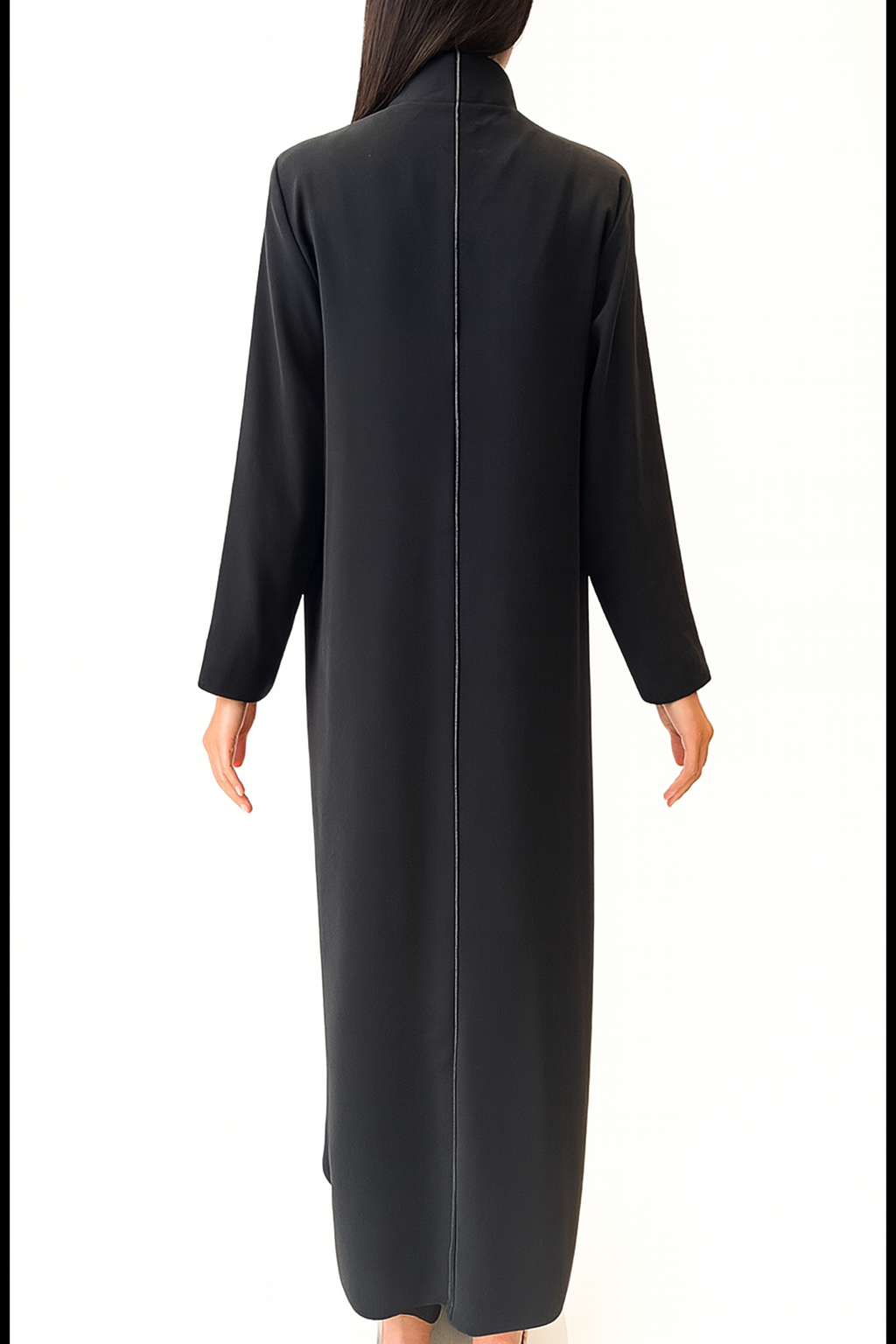 L ABAYA