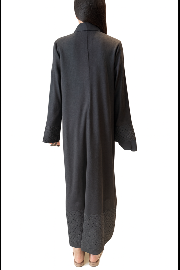 L ABAYA