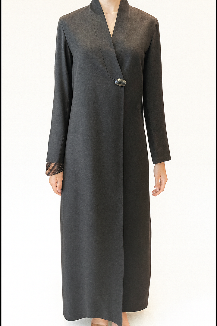 L ABAYA