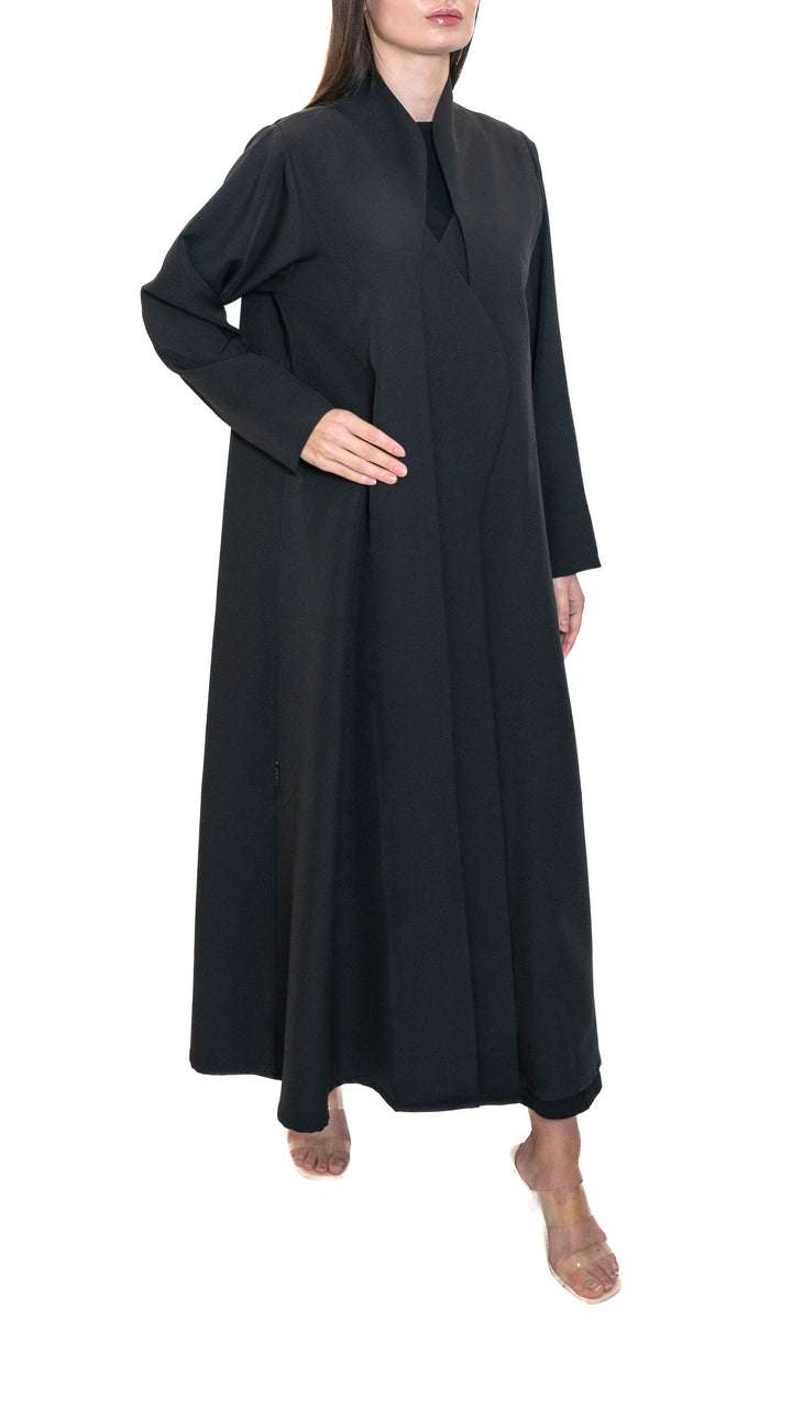 Alana Atelier - Curved Shaped Black Abaya